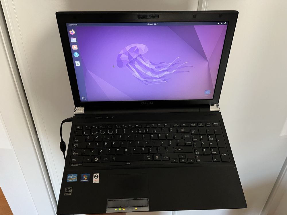 Toshiba Satellite Pro R850-160 - Portátil Profissional Otimizado