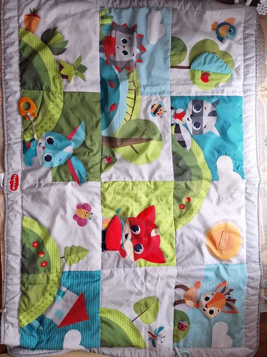 Mata edukacyjna Tiny Love Zabawa na łące giga