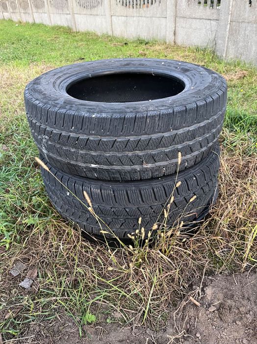 Opony continental zimowe dostawcze 215/65r16c