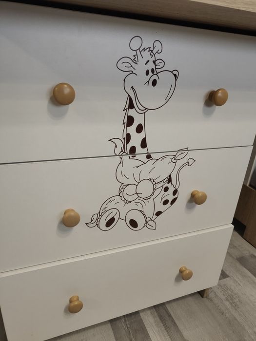 Łóżeczko + komoda DREWEX ŻYRAFA