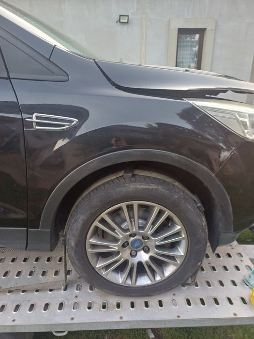 Błotnik prawy lub lewy Ford Kuga Mk 2 kolor FD