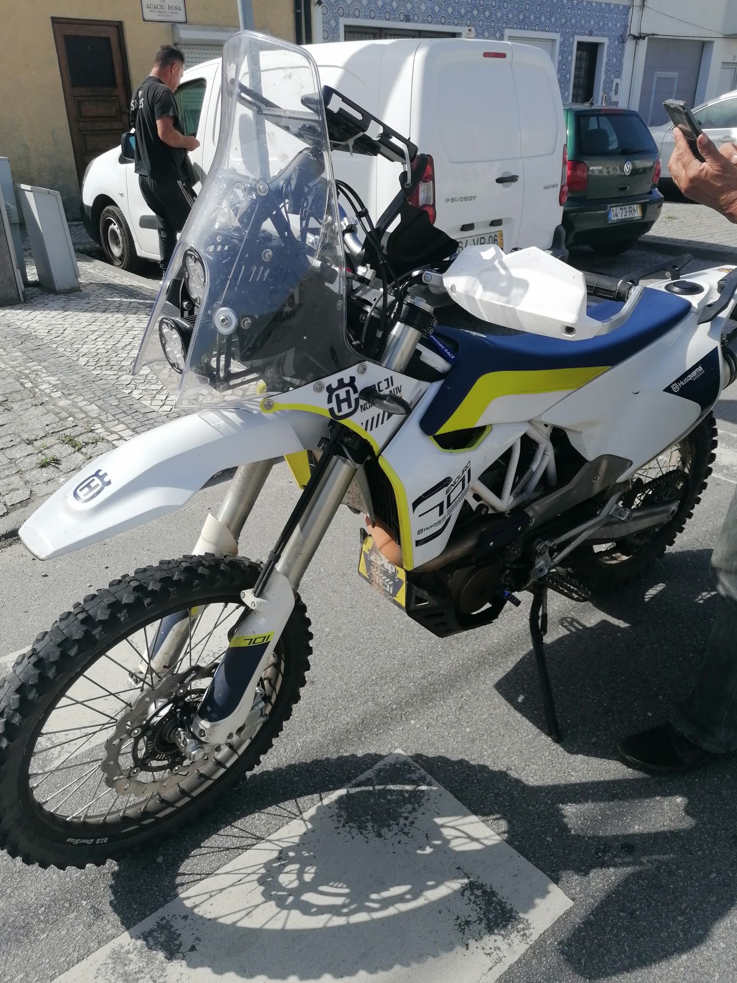 Husqvarna muitos extras