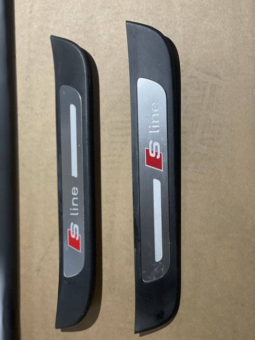 Накладки на пороги підсвітка порогів audi a6 c7 audi a7 s-line