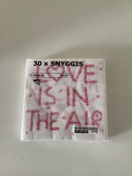 Tema LOVE (4) Individuais/ Caminho de mesa / guardanapos/ embalagens