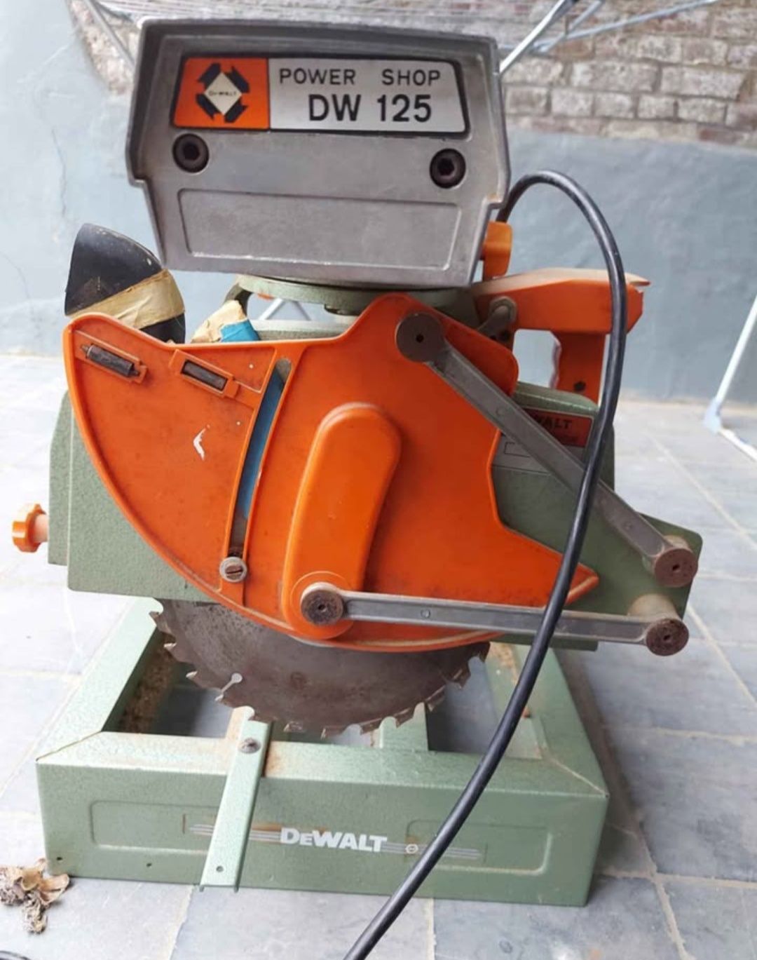 Piła DeWalt DW125 Radialna/Ukośnica