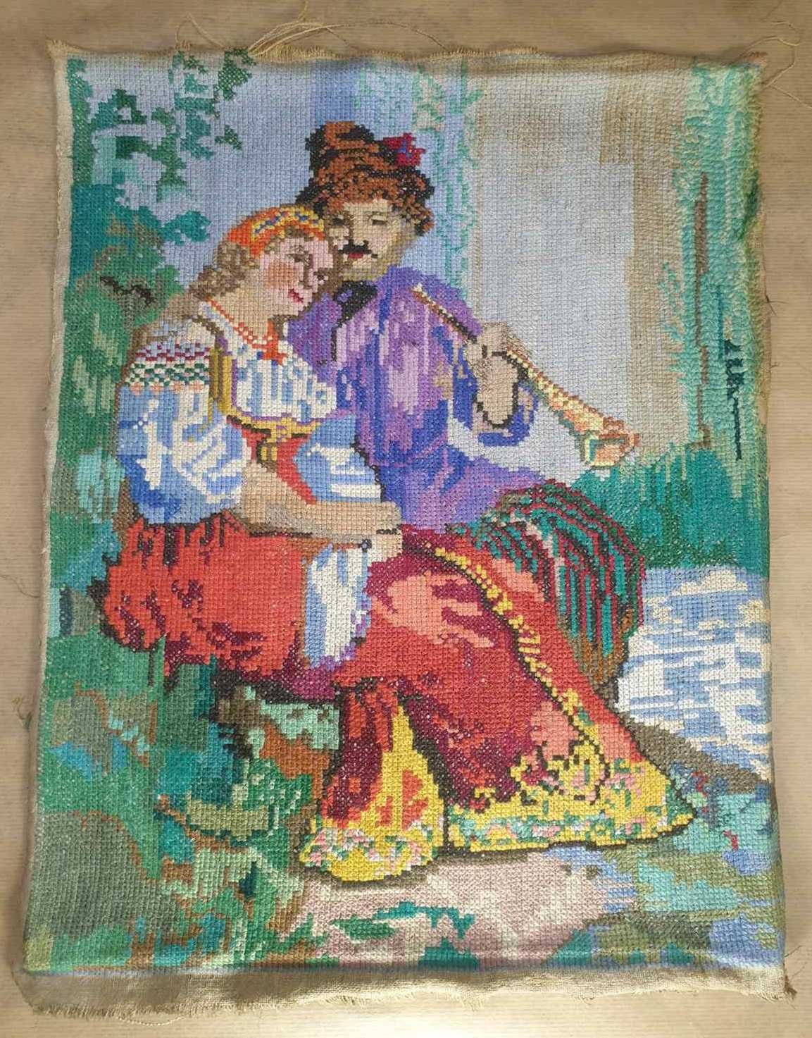 Старинная картина вышитая крестом .