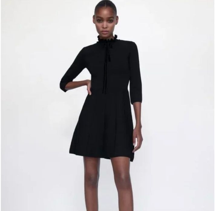 Сукня Zara чорна