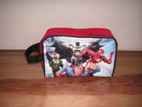 Bolsa Necessaire Criança Marvell
