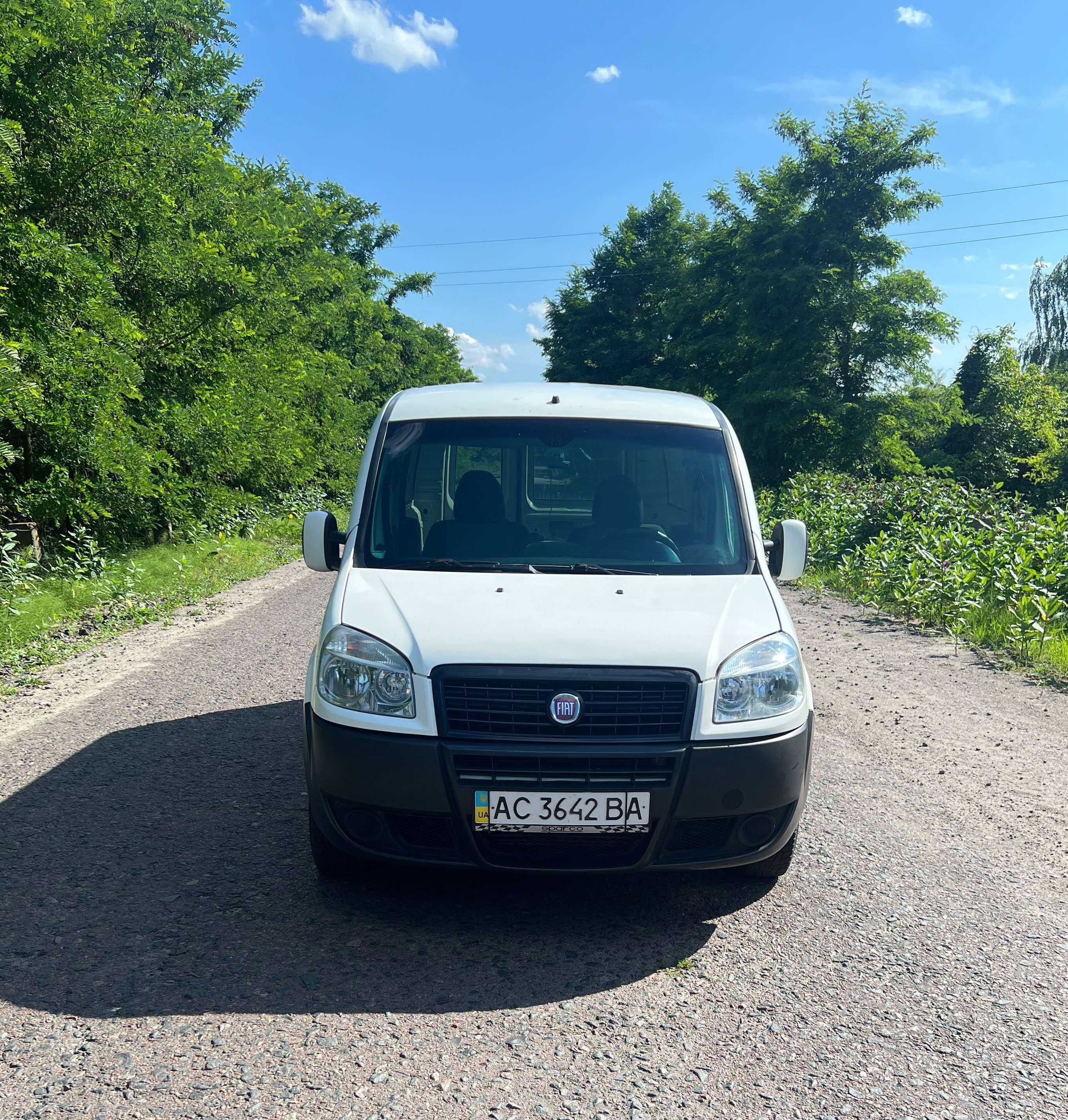 FIAT DOBLO 1.9 Multijet  | Maxi Base | 2010 рік | 7 місць |