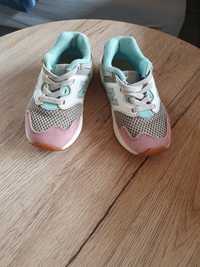 Buciki New balance 25