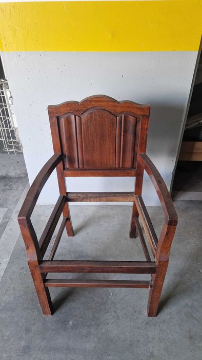 Cadeira de braços madeira maciça vintage