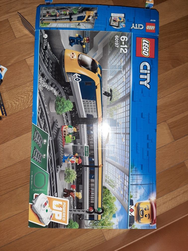 Lego  city  60197