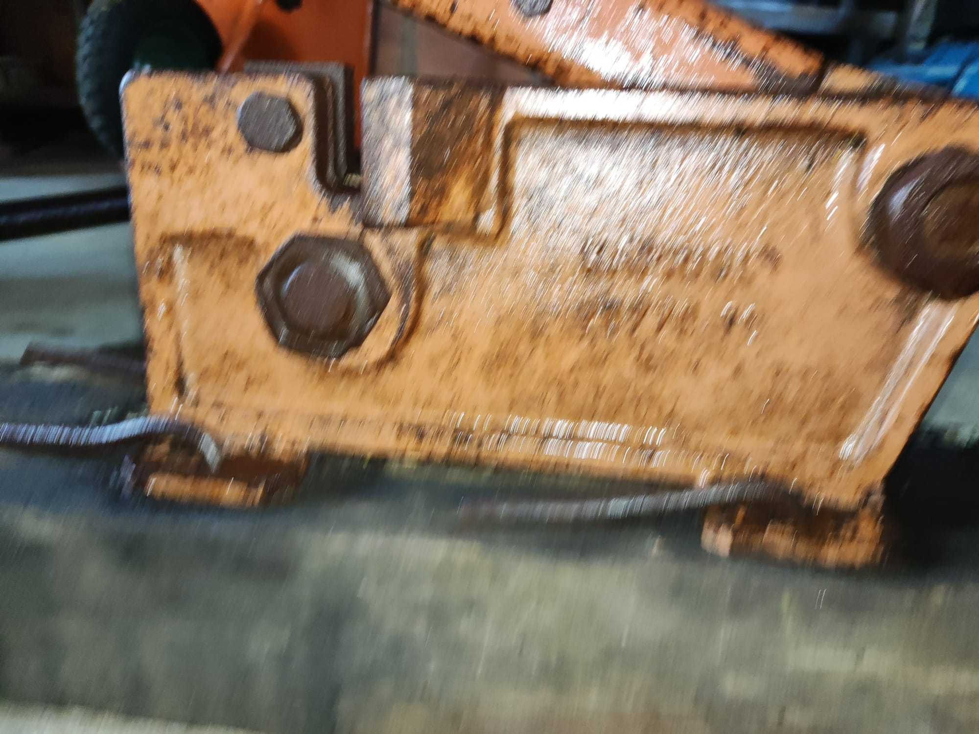 Máquinas Manuais de Corte e Dobra de Ferro