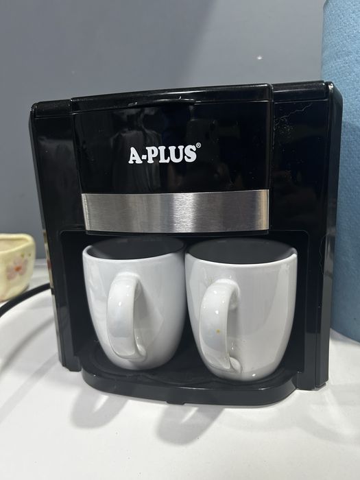 Кавоварка електрична механічна A-Plus 1549 TM + 2 чашки Original Black