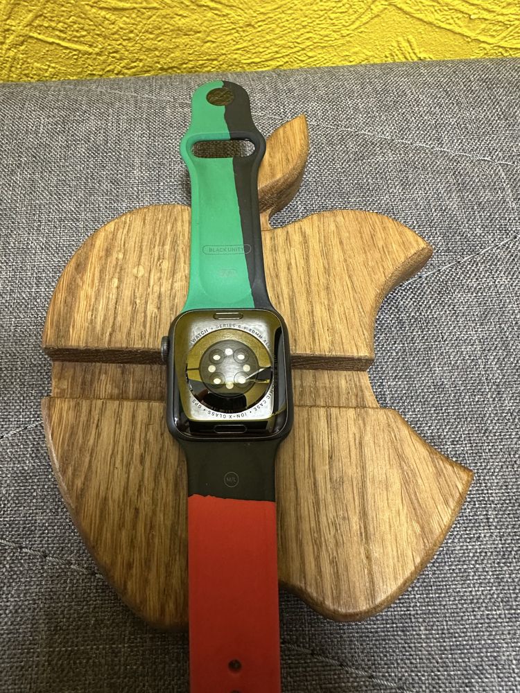 Apple Watch 6 40mm LTE Black