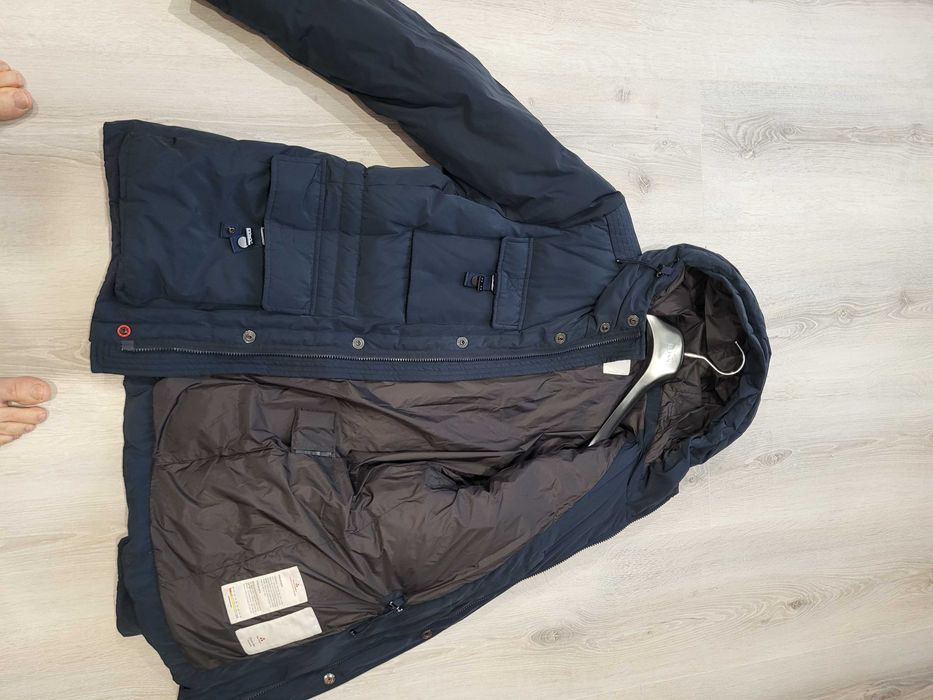 Зимова пухова куртка Peuterey