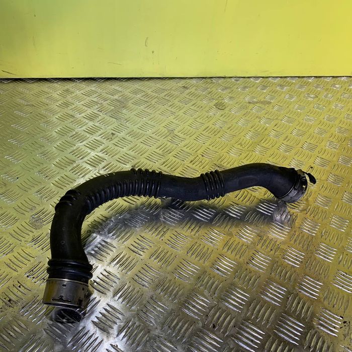 Патрубок інтеркулера