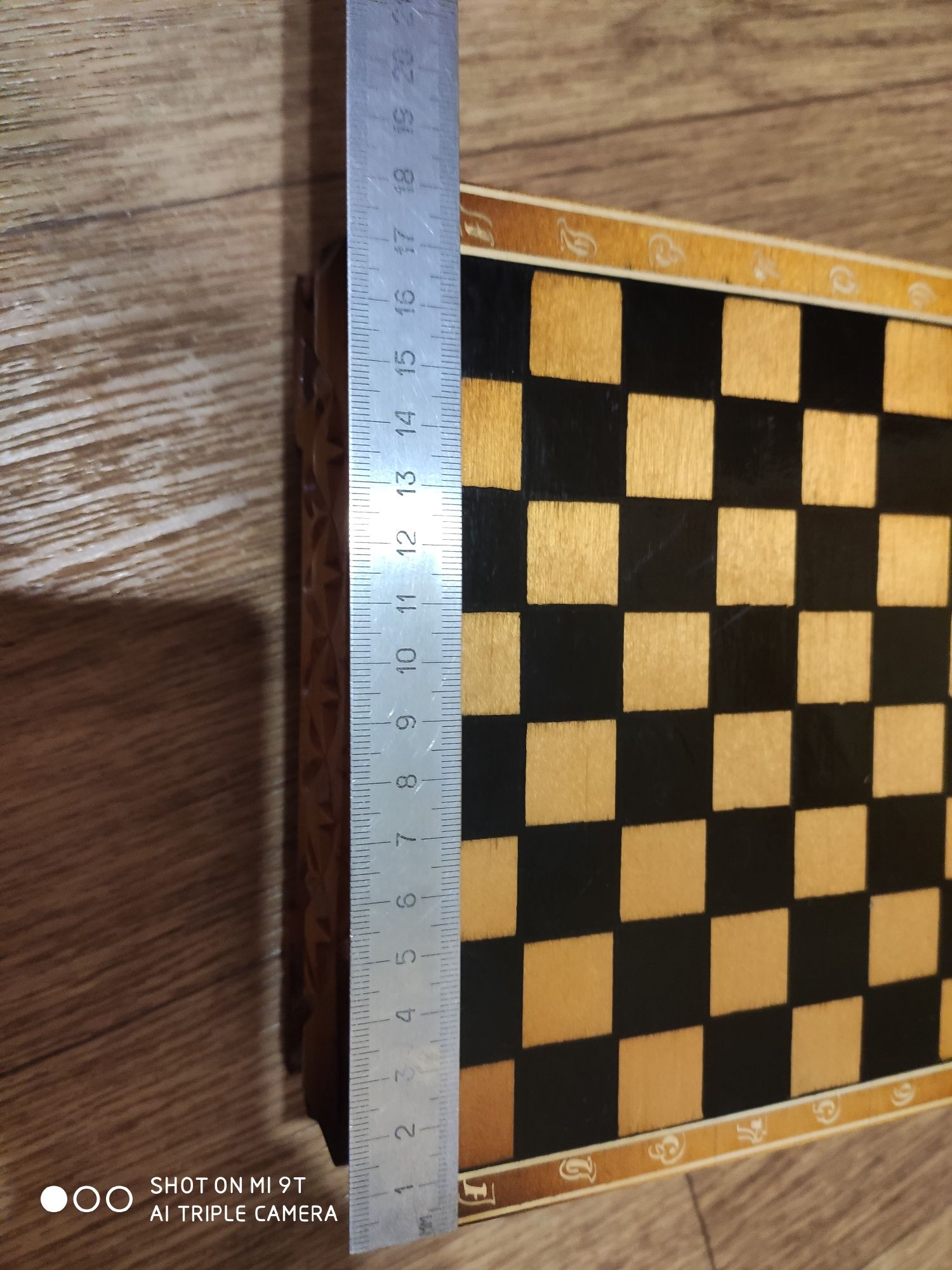 Сувенир, подарочные шахматы деревянные
