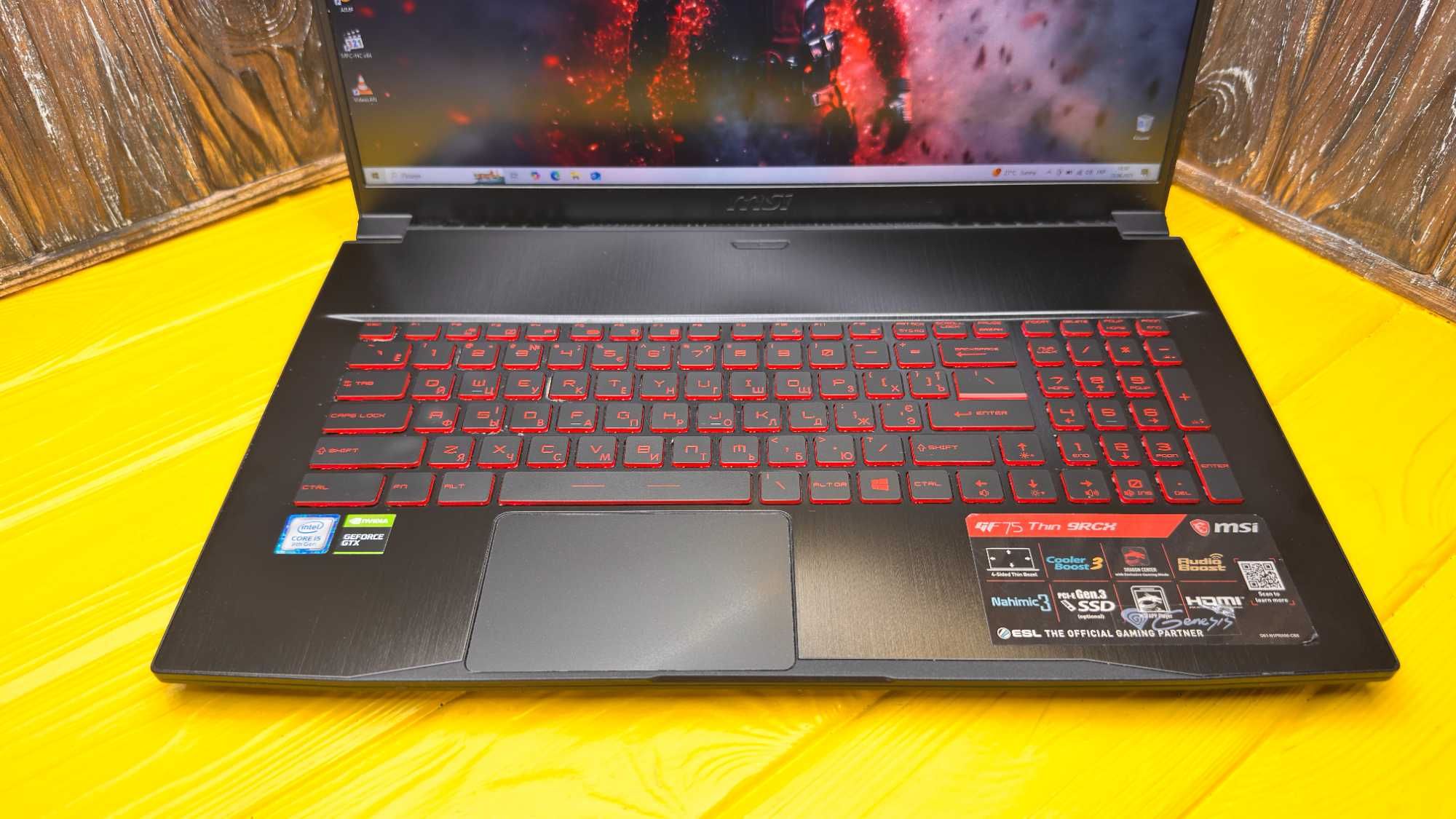 Стильный Игровой Ноутбук MSI GF75 Thin /17.3" FHD IPS/GTX 1050 TI 4 GB