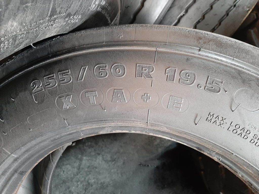 2x Opona używana ciężarowa 255/60R19.5 MICHELIN 350zł C2393 REZERW