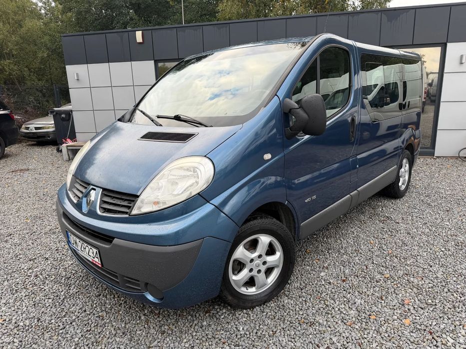 Renault Trafic 2.0DCI Klimatron! Nawiewy na 2,3 rząd!