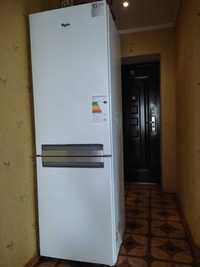 Холодильник Whirlpool BSNF 8121 W