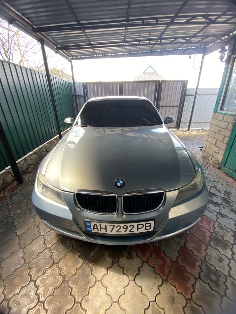 BMW E90•2007•2.0дизель турбо-классика драйва и стиля.