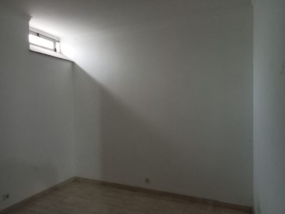 Arrumação em Póvoa santo Adrião