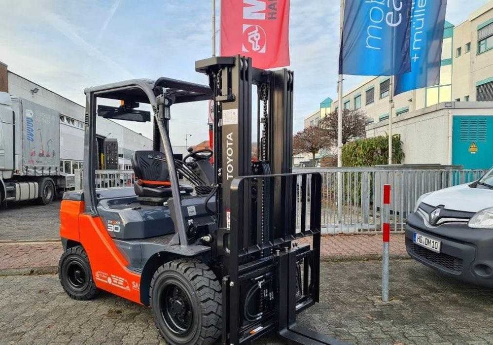 Новые погрузчики TOYOTA из Европы. Складская техника. Гарантия.