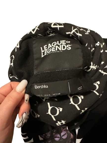 худі Bershka legue of legends