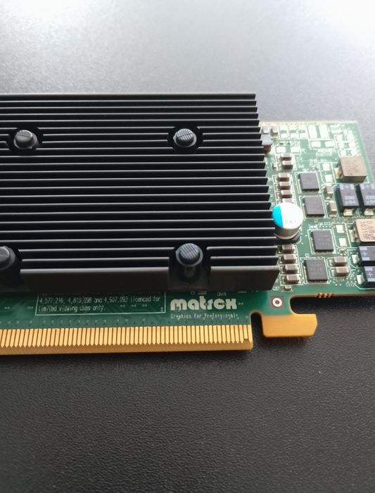 Karta graficzna Matrox M9140