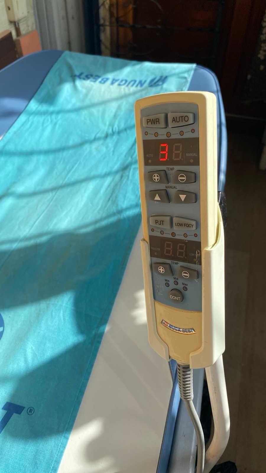 Продаю массажную кровать Nuga Best NM -5000