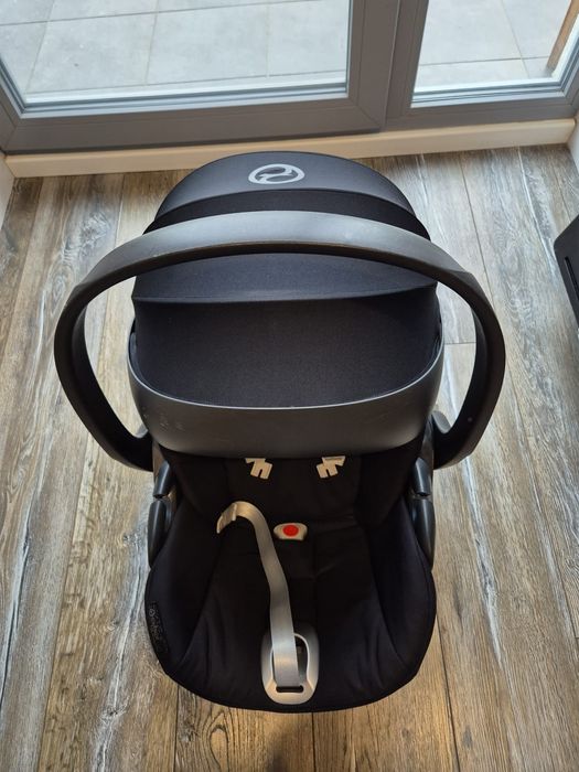 Fotelik, nosidełko Cybex Cloud Z z bazą