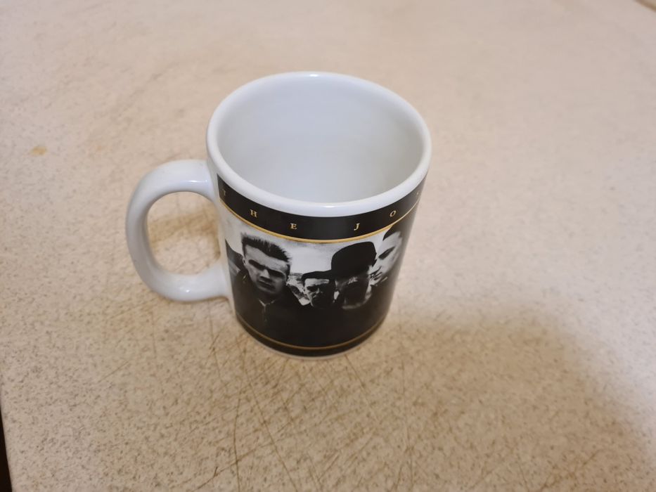 Kubek U2 oryginalny z koncertu