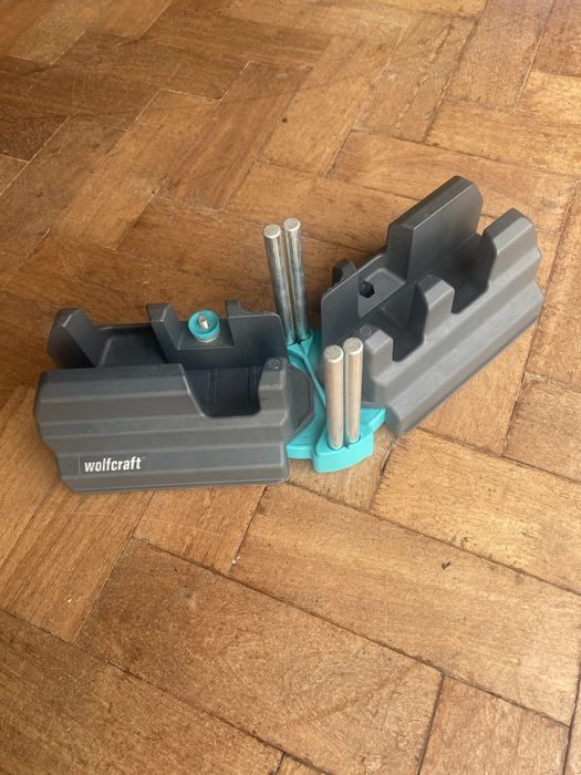 Vendo Caixa Esquadria WOLFCRAFT nova