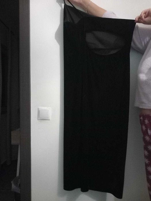 Vestido preto Veludo T. 46-48 Primark