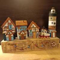 Domki drewniane na belce dekoracja morska hand made