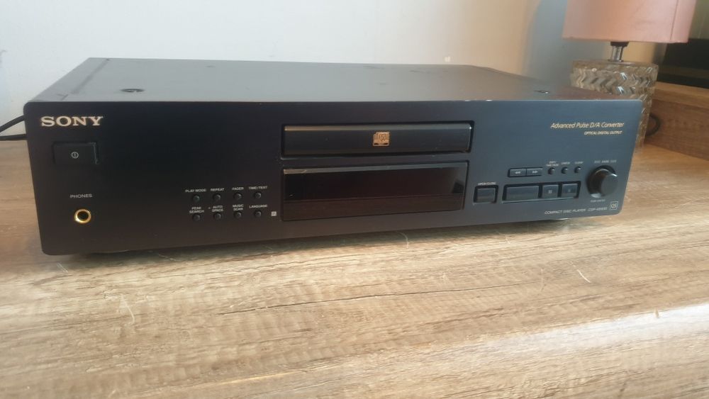 Odtwarzacz CD Sony CDP-XB630 Qs czarny