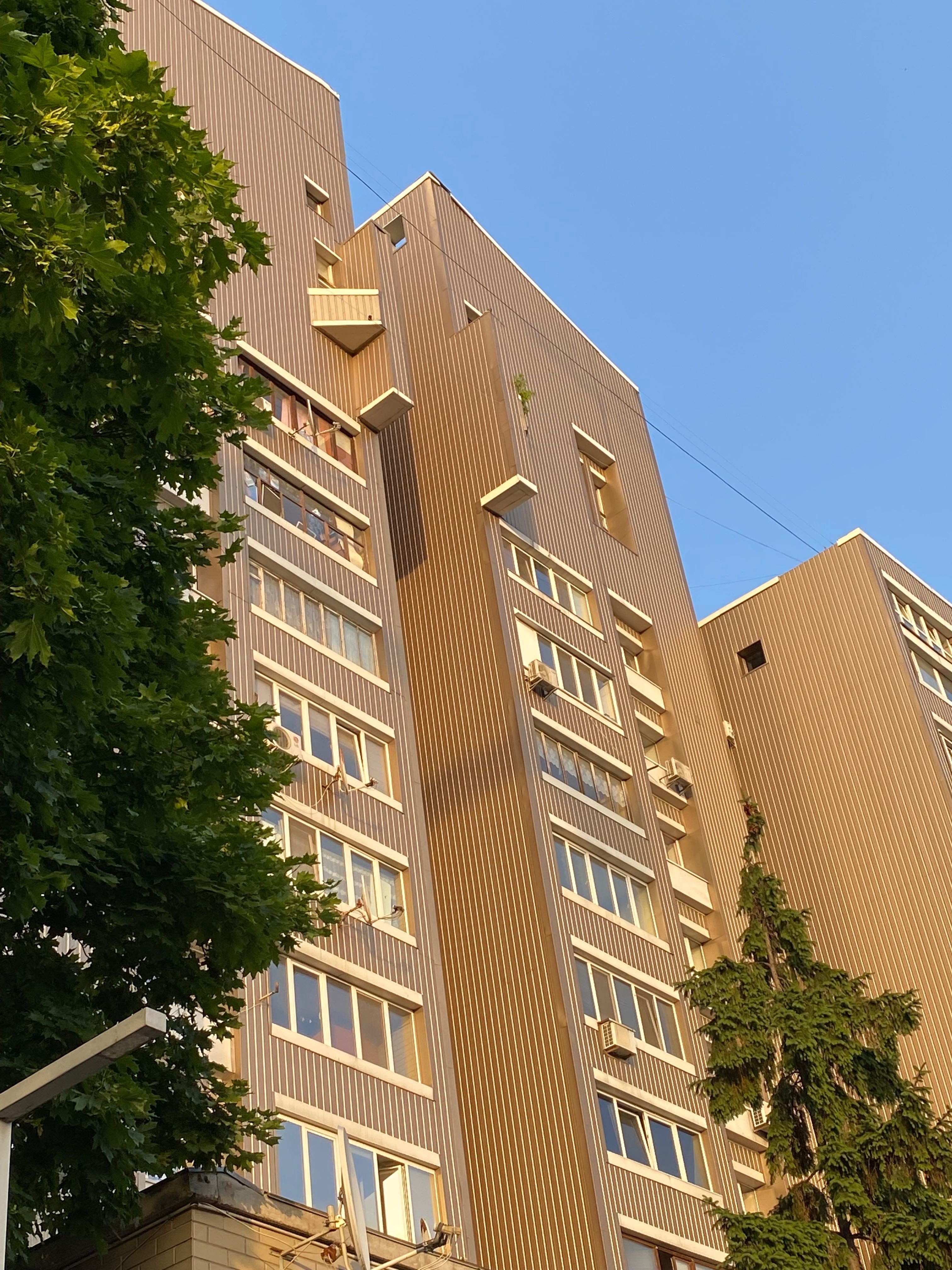 Здається Велика Кімната в Центрі Києва. (супер локація)