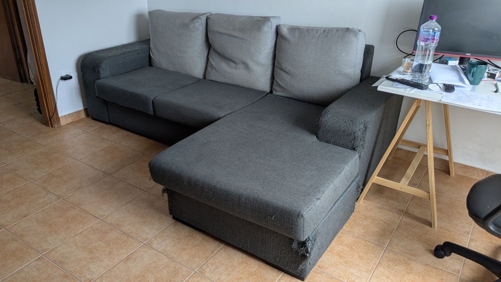 Sofá com Chaise longue JOM Mondego
