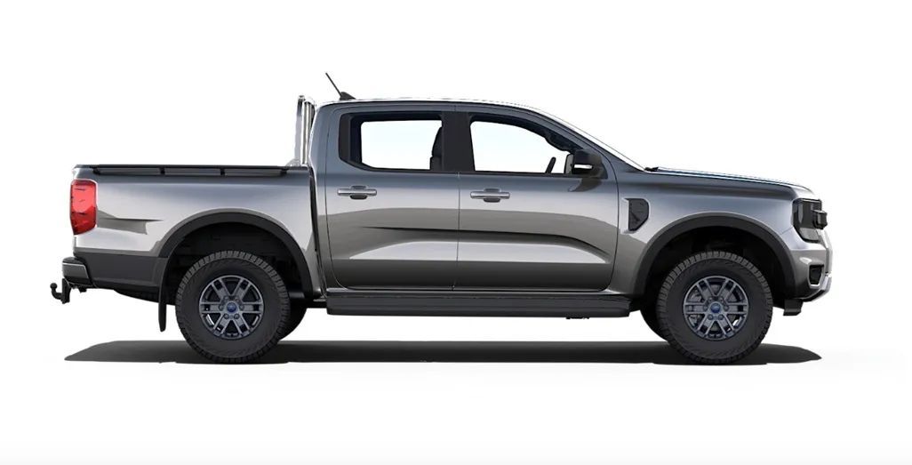 Ford Ranger 4x4 / Skrzynia automatyczna / Hak / Pakiet OFF-ROAD/ Pakiet Winter
