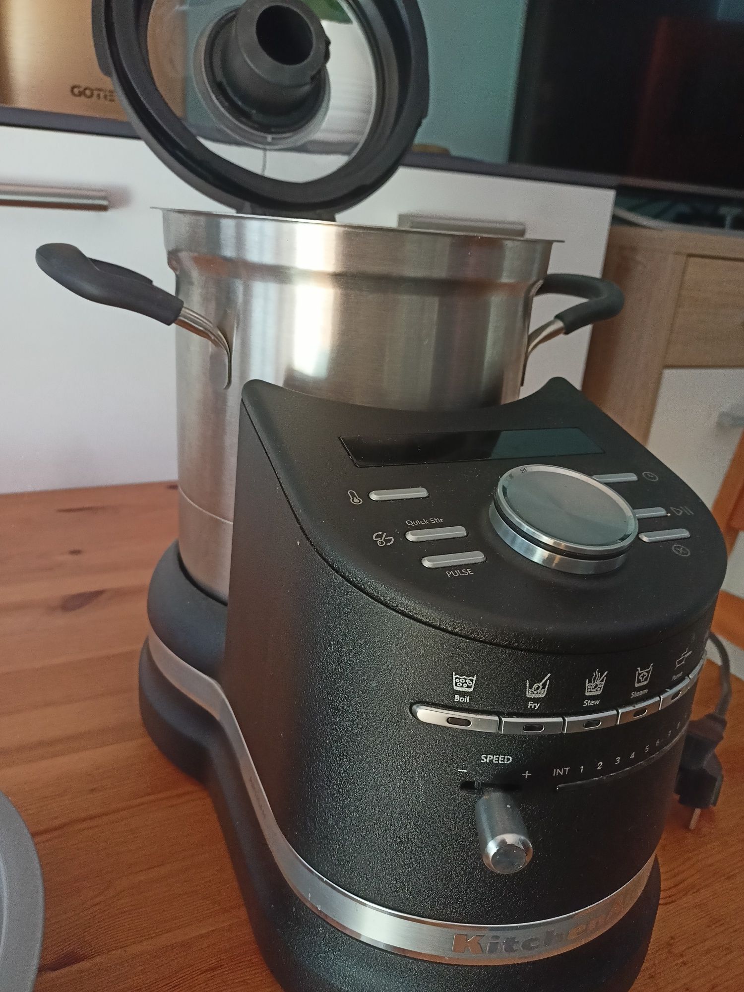 Robot kuchenny Kitchenaid Artisan 5kcf0104ebk