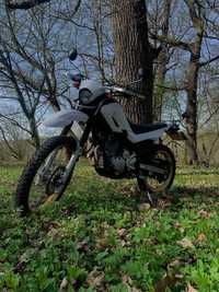 Yamaha seroy 250XT