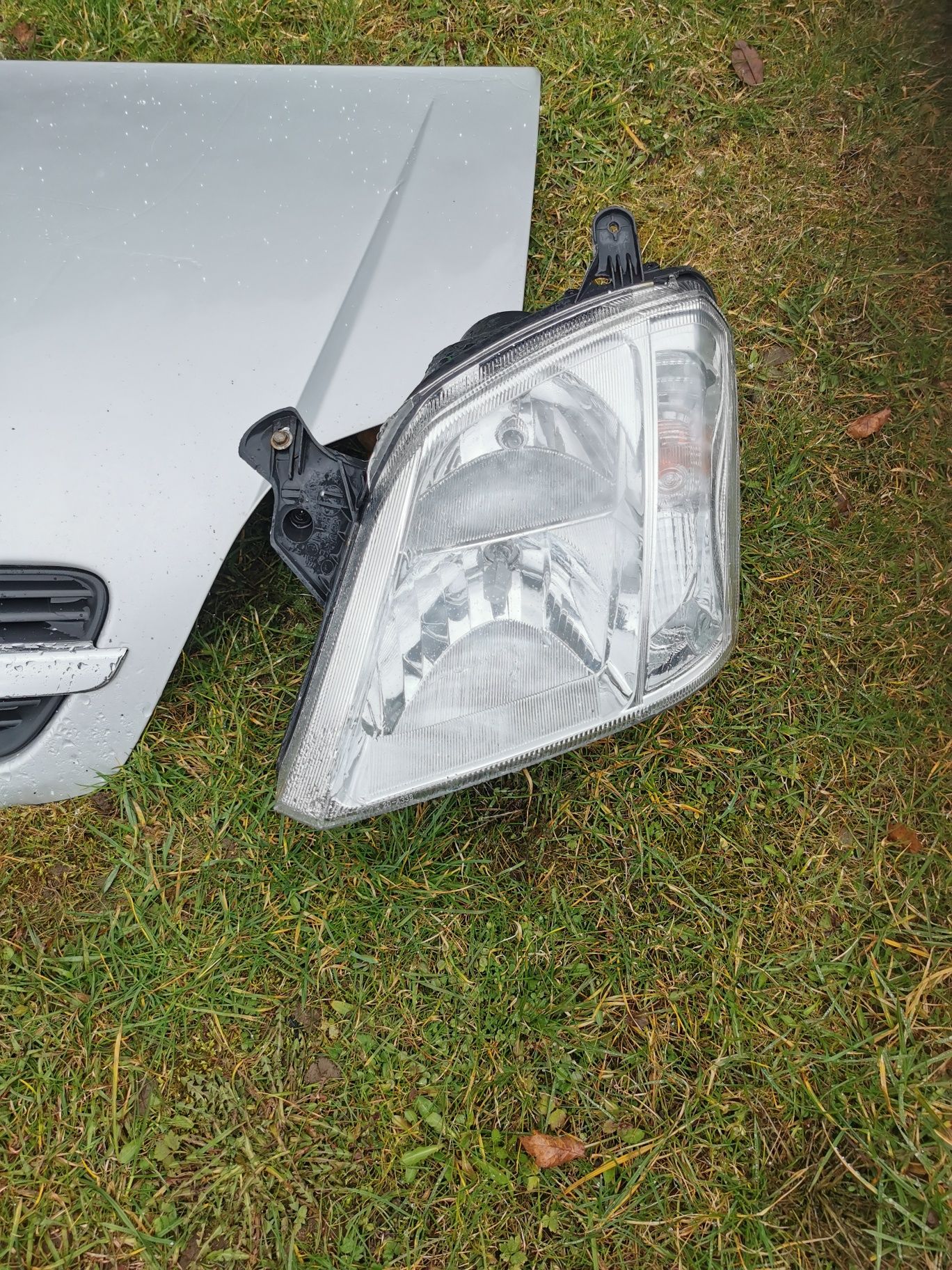 Maska Lampy zderzak błotniki opel meriwa nr lak Z157.  Z21B