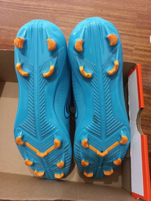 Chuteiras Nike Mercurial