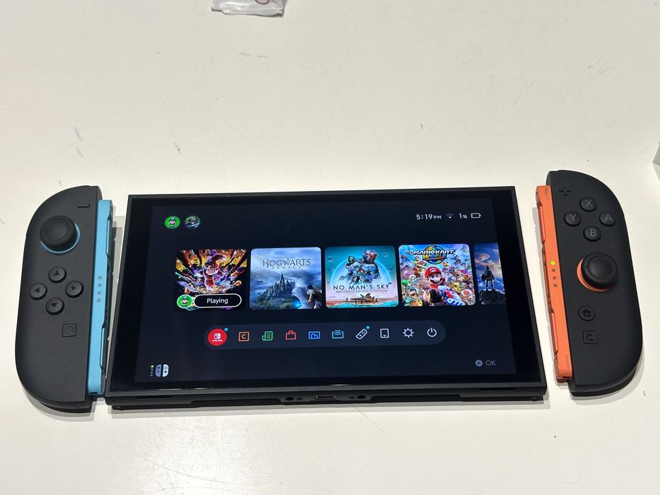 Konsola Nintendo Switch 2 z 4 grami