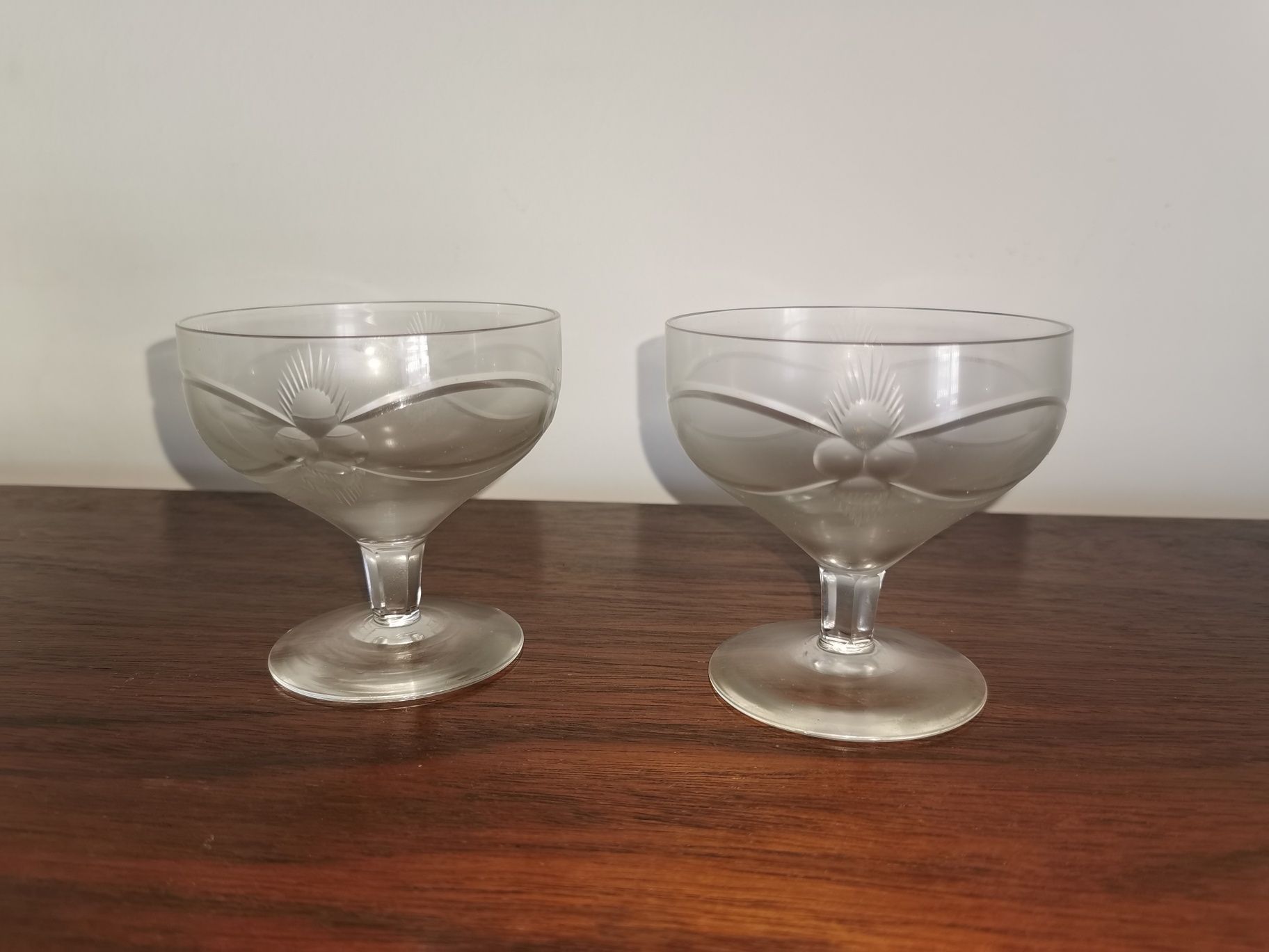 Serviço de copos de cristal