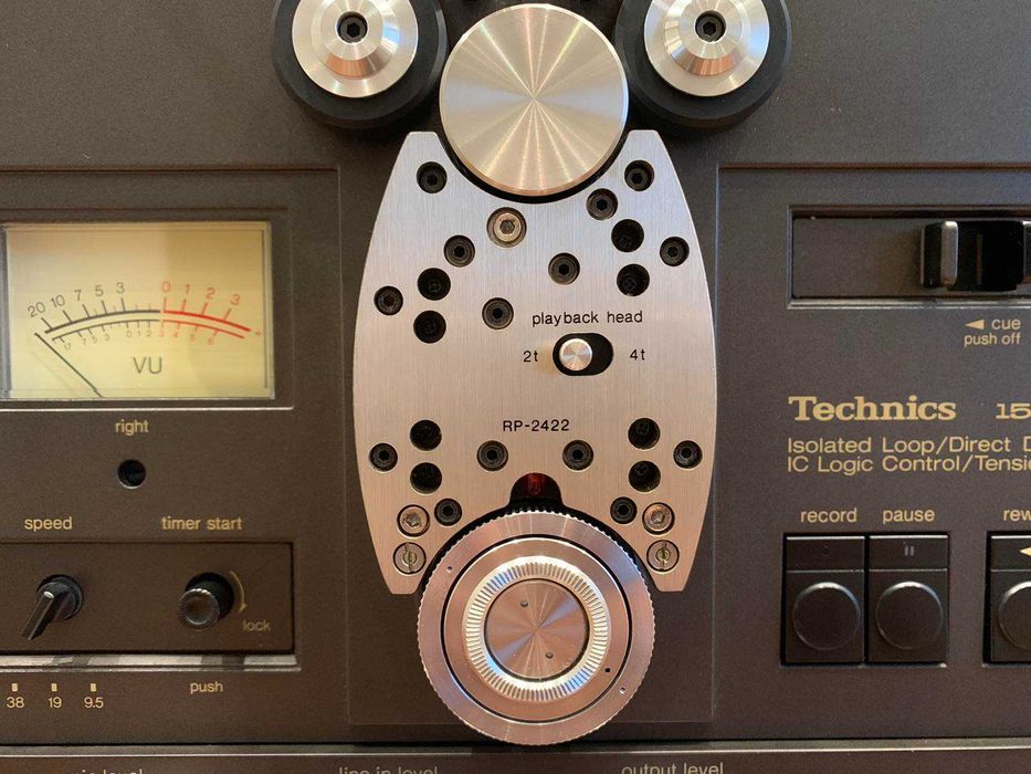 Бобіннік TECHNICS RS-1506 (4дор/2дор) 4 головки (уважно читайте опис).