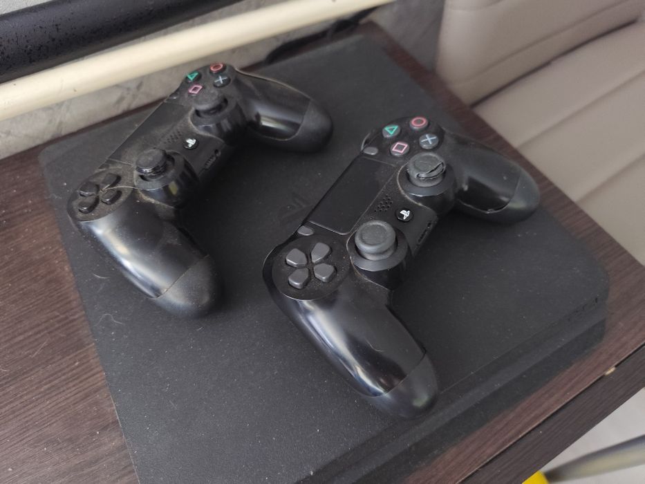 Playstation 4 slim 1tb