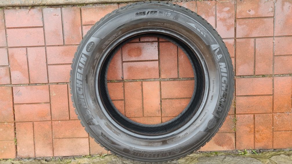 Шини  Michelin Latitude Alpin LA2 255/55 R18 зима